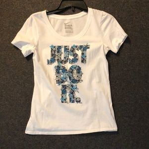 NIKE “Just Do It.” Tee-Shirt